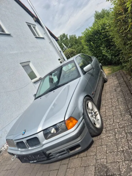 BMW E36 Limousine  323i Umbau 