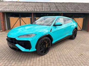 Lamborghini Urus SE PANO/23