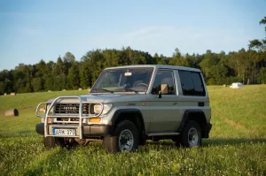 Toyota Land Cruiser KZJ70 3.0 TD VX