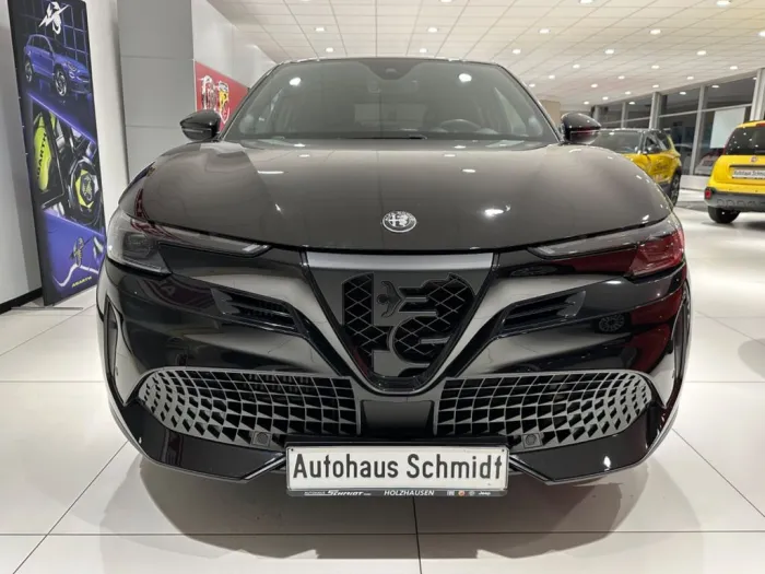 Alfa Romeo Junior Ibrida 1.2 VGT 48V-Hybrid 100 kW Speciale