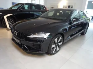 Volvo S60 Recharge Ultimate Dark T8 AWD - B&W,360°