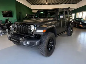 Jeep Willys  Softtop 3,6 213 W  einfach genial ;-)