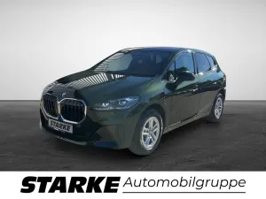 BMW 220 i Active Tourer  LED Kamera PDC LM Klima