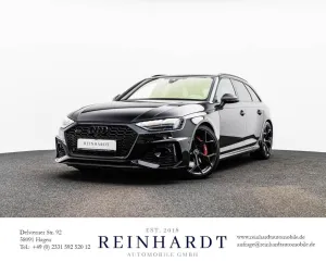 Audi RS4 AVANT COMPETITION ACC/HuD/PANO/RS-SCHALE/360