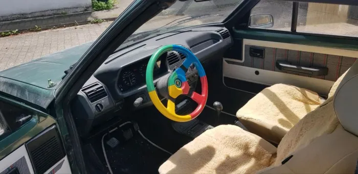 Peugeot 205 von Roland Garros