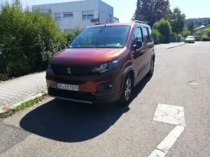 Peugeot Rifter BlueHDi 130 EAT8 Allure L1 GT-Line