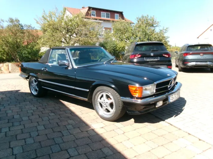 Mercedes-Benz SL 560 TRAUM ZUSTAND fast alles Neu
