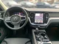Volvo V60 T6 AWD Plus Dark Panoramaglasdach Lichtpaket