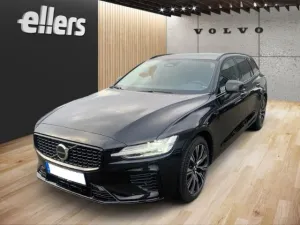 Volvo V60 T6 AWD Plus Dark Panoramaglasdach Lichtpaket