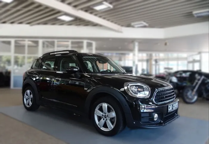 MINI Cooper Countryman; Chili NAV LED KAM SHZ
