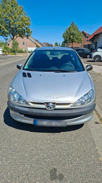 Peugeot 206 TÜV  bis 09/2027