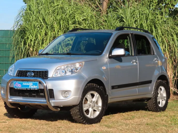 Daihatsu Terios 1,5   1.Hand einer der Letzten EZ 03/2012