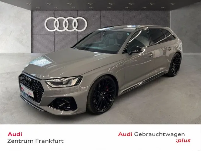 Audi RS4 Avant quattro tiptronic VirtualCockpit+ B&O 