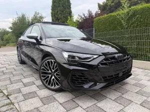 Audi S3 Facelift Matrix/Pano/Akrapov/5J.Garantie/360*