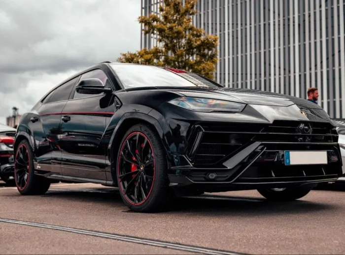 Lamborghini Urus S*Akrapovic*Pano*B&O*23*1.Hand