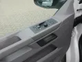 Volkswagen T6.1 Kombi 2.0 TDI 9- SITZER 3-3-3 PDC-hinten KI