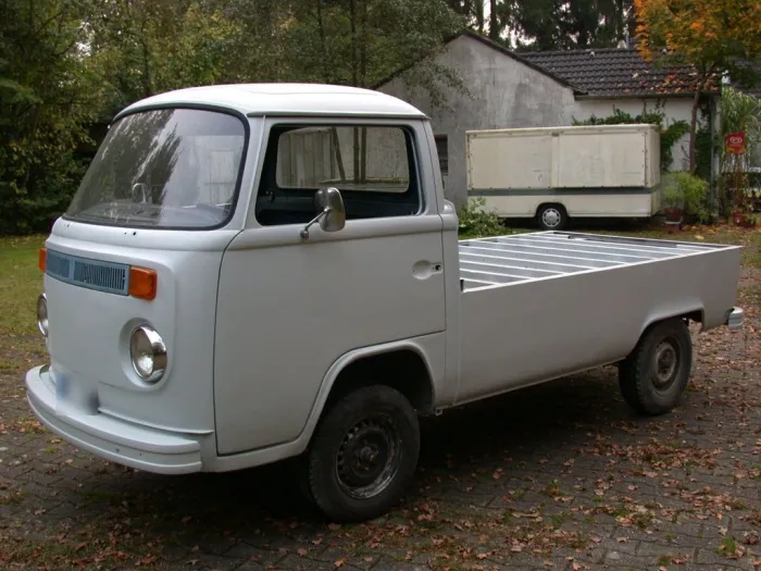 Volkswagen VW T2b Pritsche von 1977