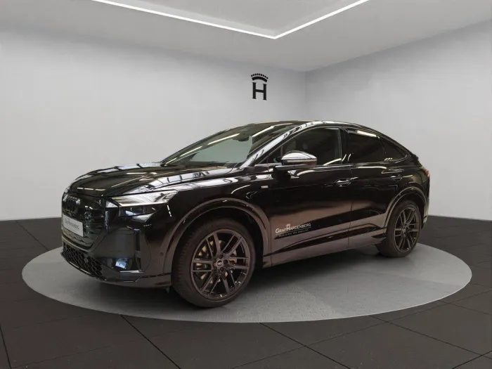 Audi Q4 Sportb. e-tron 220kW qu. S line Pano ACC AHK