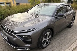 Citroën C5 X PureTech, sehr gepflegt mit Werksgarantie
