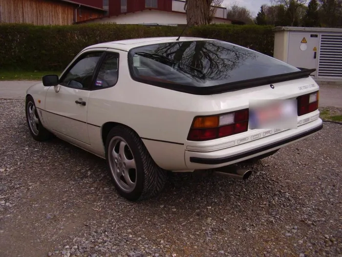 Porsche 924S Targa  - Kerscherfahrwerk 35mm -