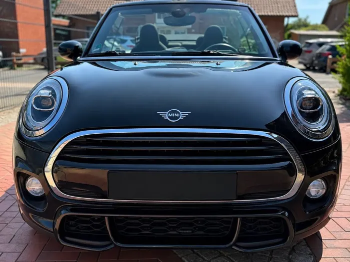 MINI Cooper Cabrio John Cooper Works Paket