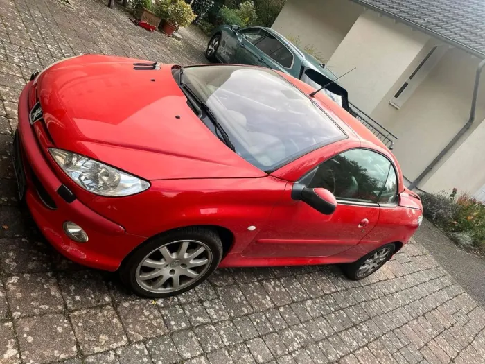 Peugeot 206 CC Cabrio - 110.000 km - TÜV -...