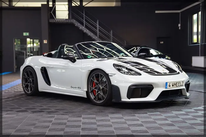 Porsche 718 Boxster Spyder RS Weissach APPROVED
