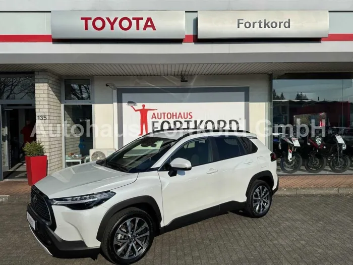 Toyota Corolla Cross 1.8 Hybrid Style - Allwetter, NAVI