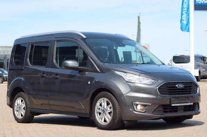 Ford Tourneo Connect Titanium