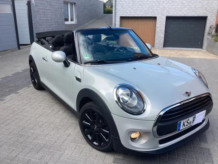 MINI One Cabrio 