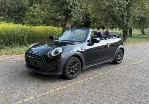 MINI Cooper Cabrio Cabrio schwarz, Top-Zustand
