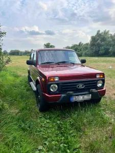 Lada  Urban 4x4 Plus - TÜV neu - AHK - Geolandar 