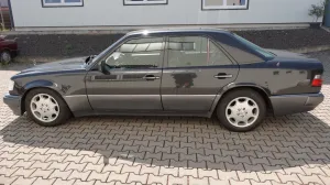 Mercedes-Benz E 500
