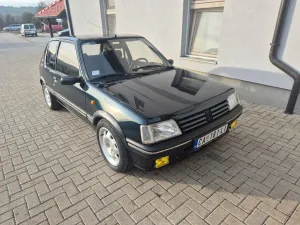 Peugeot 205 GTi Gentry