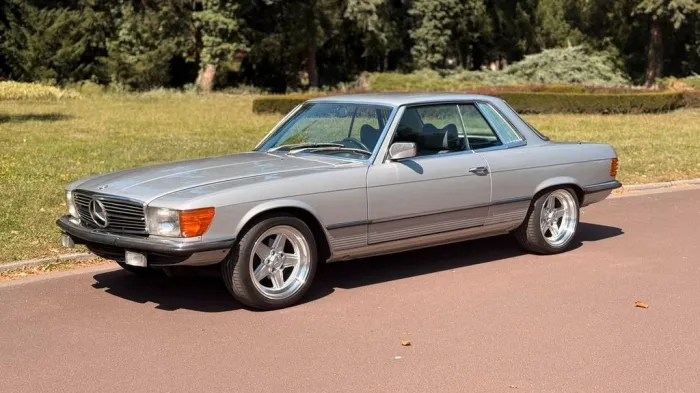 Mercedes-Benz 280 SLC (C107)