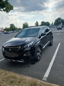Peugeot 5008, GT-LINE*7-Sitzer*130PS*