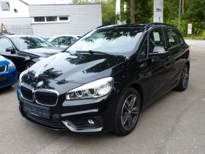 BMW 218i Active Tourer Advantage Xen H/K Leder AHK