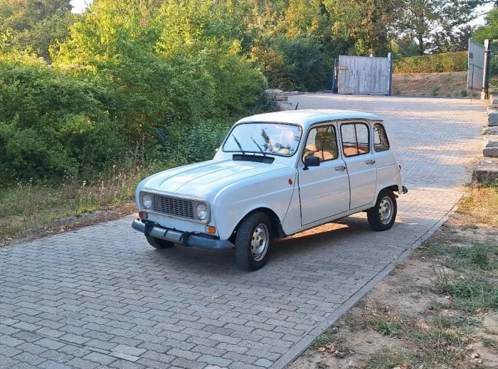 Renault R4 TL Oldtimer aus Nachlass  H-Zu...