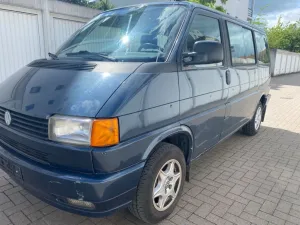 Volkswagen T4 Caravelle 2.8 VR6 AHK TÜV NEU 140 PS