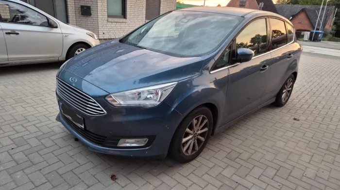 Ford C-Max 1,5 EcoBoost 110kW Titanium Titanium