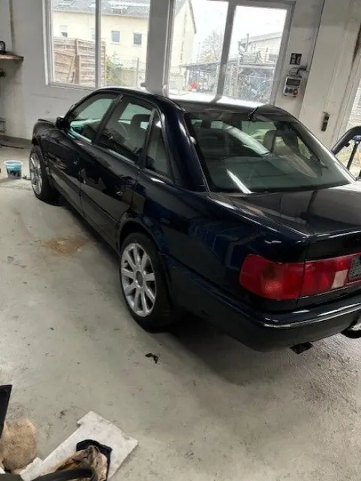 Audi 100 S4 Limousine techn. Neuaufbau