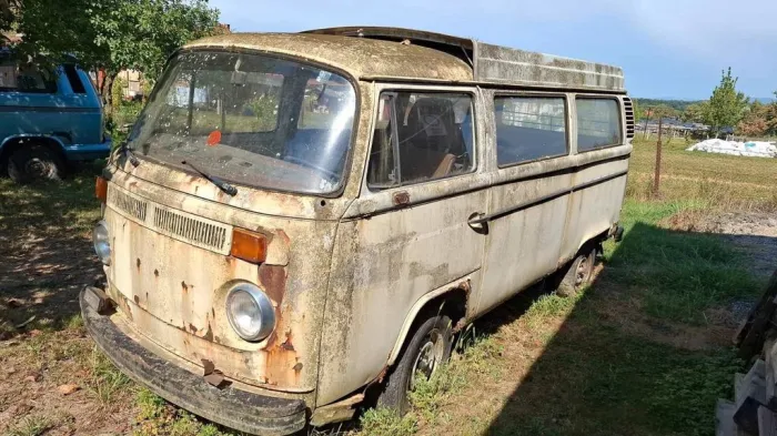 Volkswagen T2B  Deluxe 2.0 liter Schiebedach Walkthroug