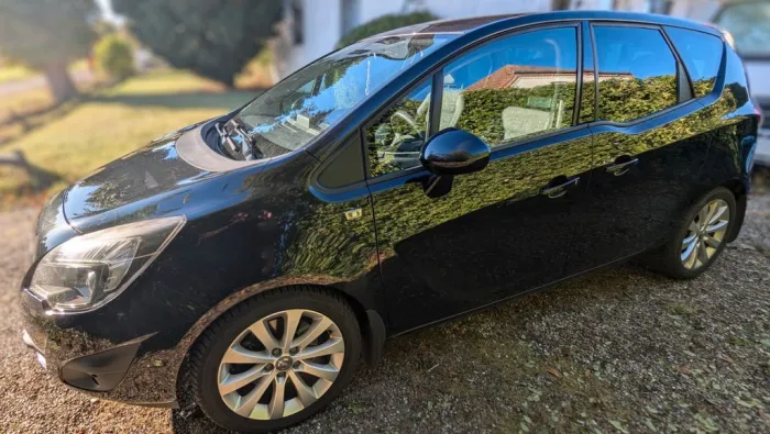 Opel Meriva 1.4 INNOVATION 103kW - Automatik - AHK