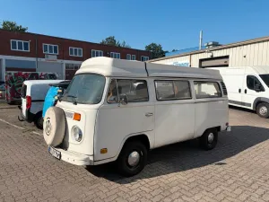 Volkswagen VW T2 Riviera Bulli beige Hubdach  Schlafc...