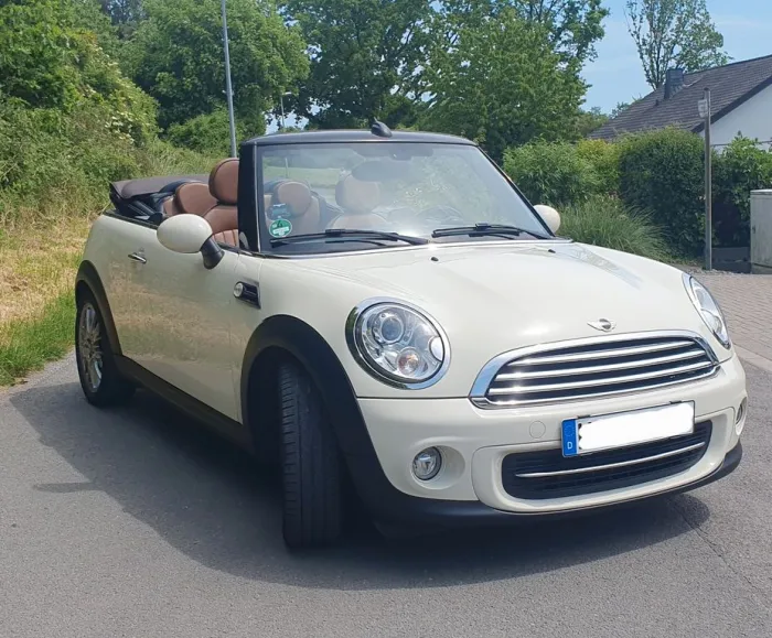 MINI Cooper Cabrio Highgate Highgate