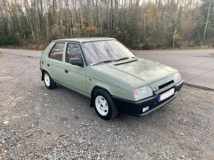 Skoda Favorit