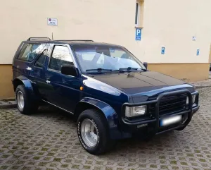Nissan Terrano 1 3L V6, H Zulassung