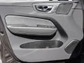Volvo XC60 Plus Dark Recharge Plug-In Hybrid AWD T8 Tw