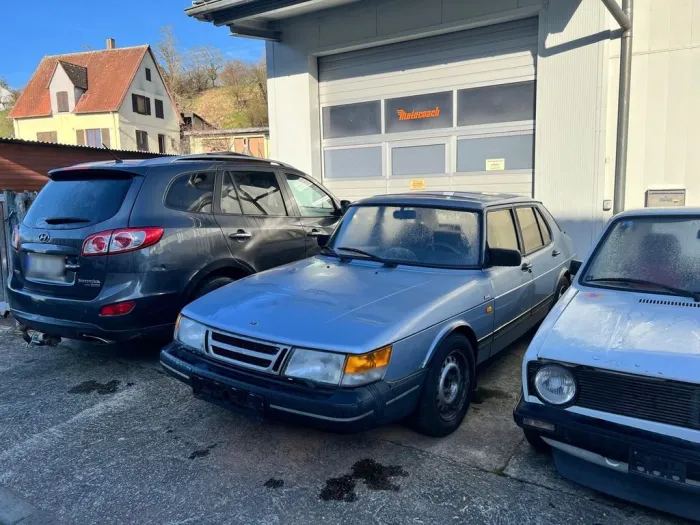 Saab SAAB 900i Limousine