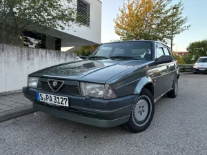 Alfa Romeo 75 2.0 twinspark 